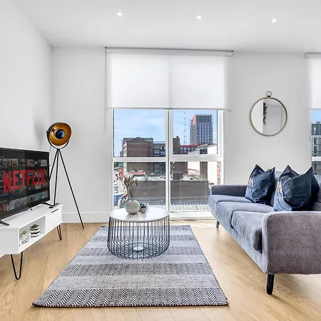 Apartamento Pluxa Nero Deluxe - Bliss 2bath, Walk To Transit Birmingam